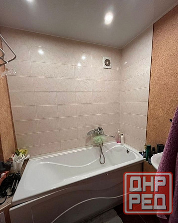 Сдаю однокомнатную квартиру 33 м² этаж 5, город Донецк, Ворошиловский район проспект Ильича Донецк - изображение 4