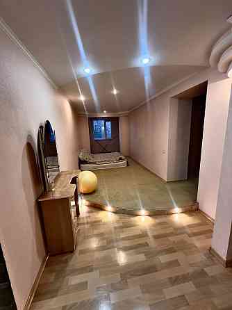 Сдается трехкомнатная квартира в Калининском районе, Дружба ул.Разенкова. Донецк