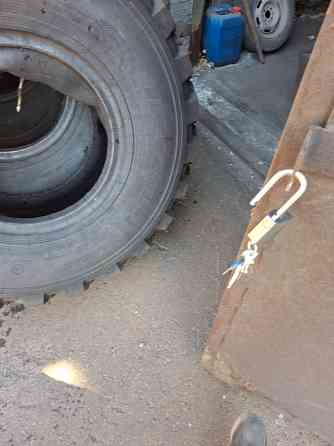 Шины Урал, Камаз вездеход 1260 425 85 r21 1220 400 533 r20 Красный Луч