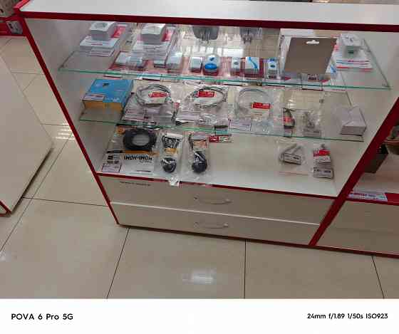 Продам оборудование для магазина Донецк