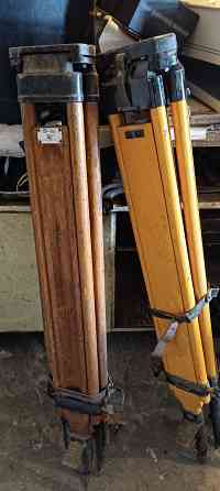 Продам геодезические штативы Донецк