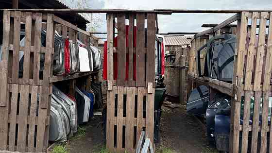 распродажа дверей для авто по вкусным ценам Енакиево