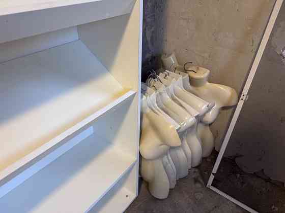 Продам манекены женские Донецк