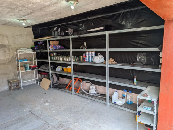 Продается гараж г. Донецк Калининский р-н. Донецк