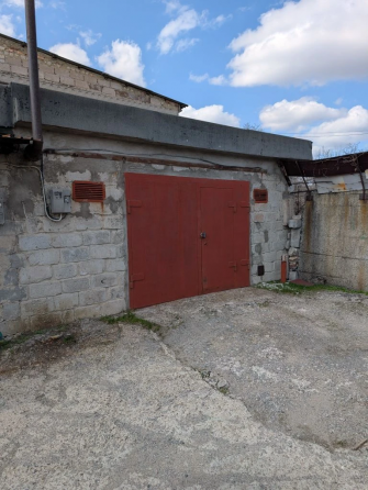 Продается гараж г. Донецк Калининский р-н. Донецк