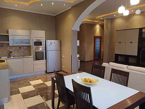 Продам 3-х комн. квартиру, Розы Люксембург Донецк