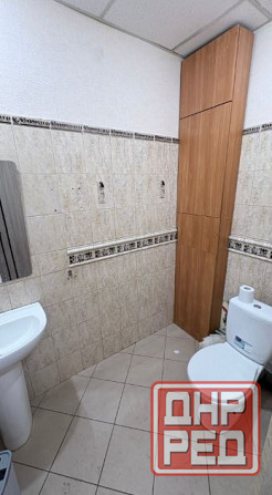 Аренда 86кв.м. Офис с Мебелью 3 кабинета+холл около Крытого рынка Донецк - изображение 6