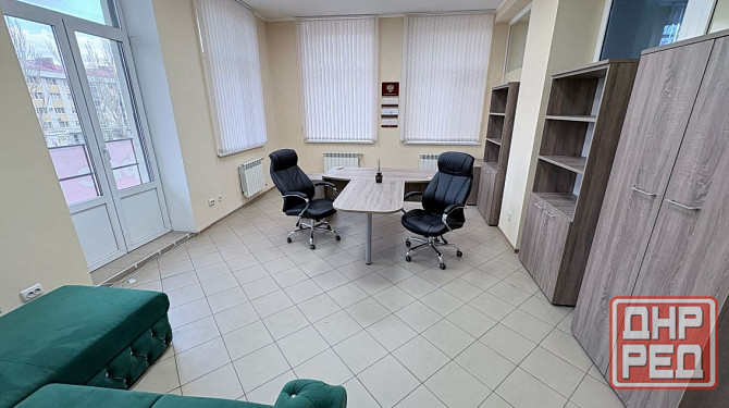Аренда 86кв.м. Офис с Мебелью 3 кабинета+холл около Крытого рынка Донецк - изображение 3