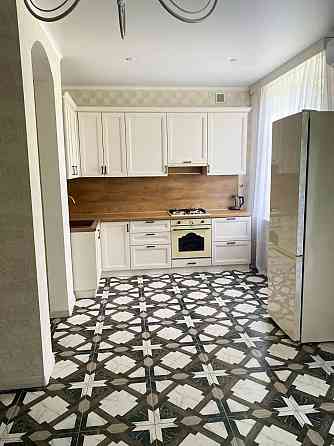 Продам 3-х комн. квартиру, Артёма театр оперы и балета Донецк