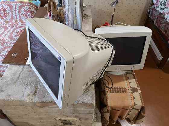 Отдам мониторы Макеевка