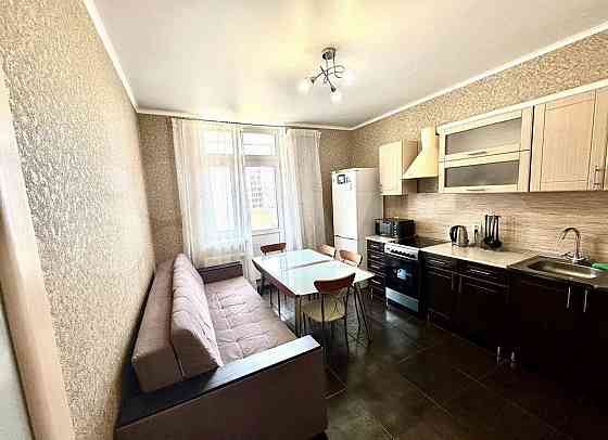 Квартира посуточно в центре Донецка Донецк