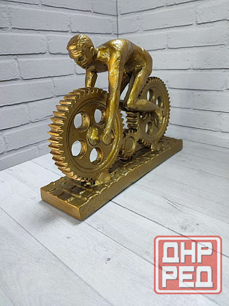 Сувенирная фигура ручной работы "Путь к успеху" 25 см (алюминий) Донецк - изображение 2