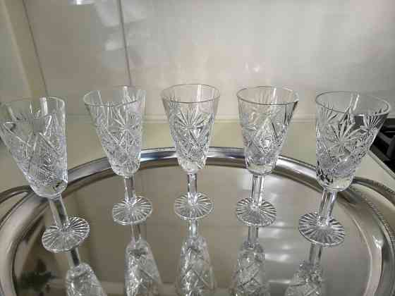 Хрустальные фужеры на ножке Донецк