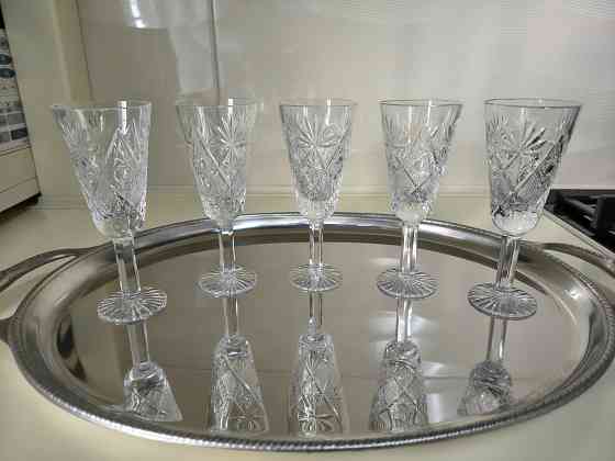 Хрустальные фужеры на ножке Донецк