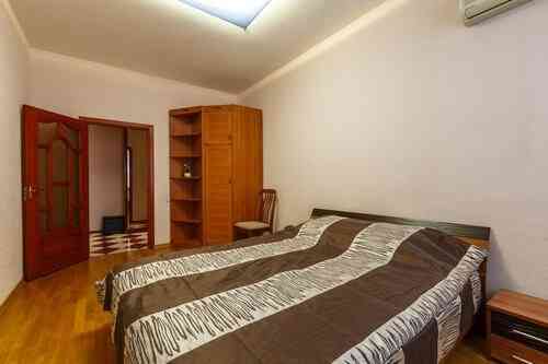 2-х комнатная квартира посуточно ! Донецк