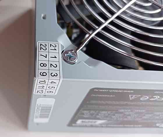 Новый блок питания DeTech, 450W. Донецк