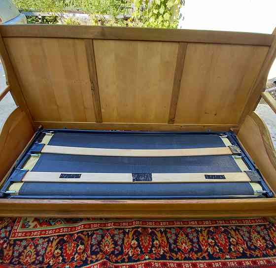 Кожаный диван и кресла Макеевка