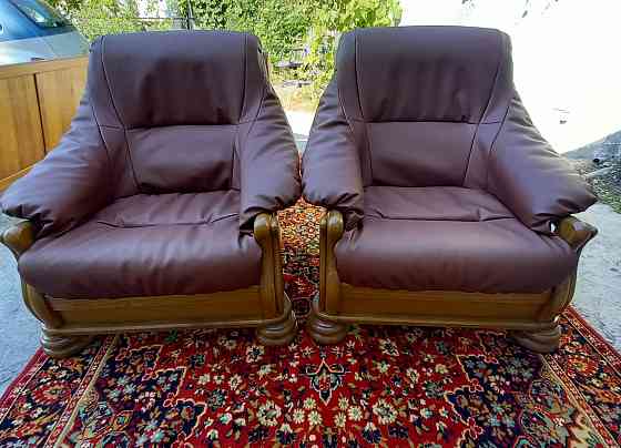 Кожаный диван и кресла Макеевка