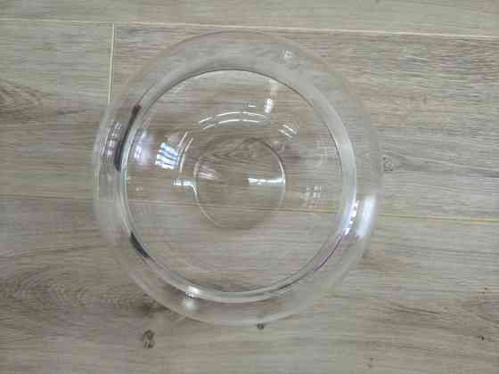 Круглая ваза, прозрачная. Новая Донецк