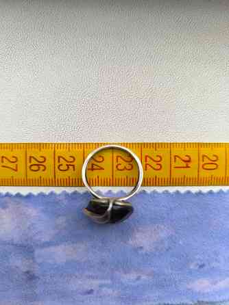 Серебряное кольцо с камнем б/у 16,5-17 Донецк