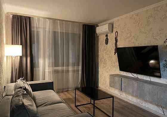 Сдаю однокомнатную квартиру 41.0 м² этаж 3/4 город Донецк, Ворошиловский район, Гастроном Москва Донецк