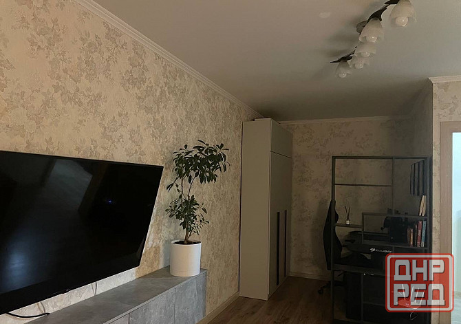 Сдаю однокомнатную квартиру 41.0 м² этаж 3/4 город Донецк, Ворошиловский район, Гастроном Москва Донецк - изображение 2