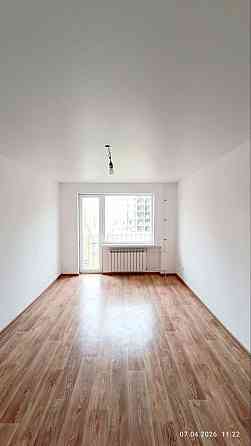 Продаётся 3-к квартира в Приморском районе. Проспект Строителей,32, ориентир - Морской лицей. Мариуполь