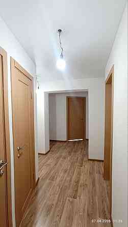 Продаётся 3-к квартира в Приморском районе. Проспект Строителей,32, ориентир - Морской лицей. Мариуполь