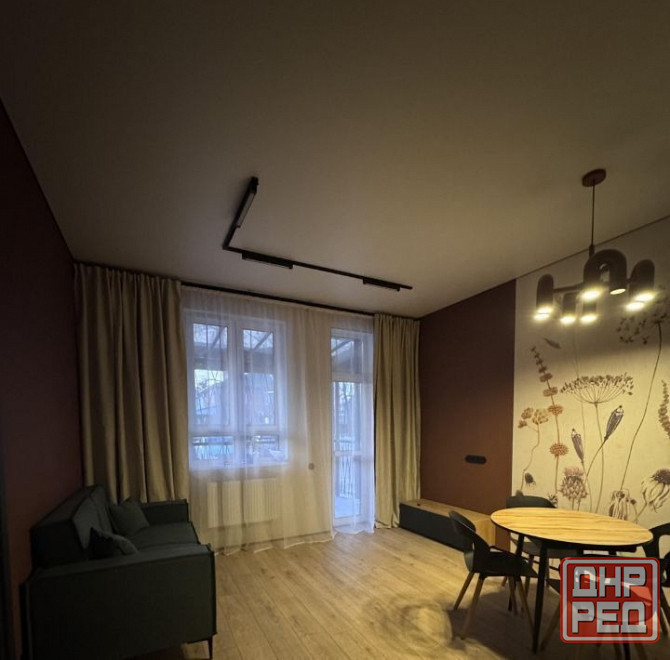 Ворошиловский район, площадь Конституции, набережная, ориентир Диск Донецк - изображение 4