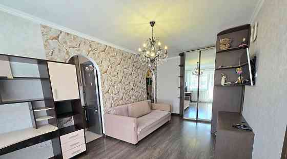 Сдаю двухкомнатную квартируКиевский район, Киевский проспект, Путиловка, выезд в Аэропорт Донецк