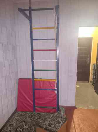 Продам шведскую стенку Донецк