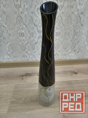 Ваза стеклянная напольная черно-белая Донецк - изображение 2