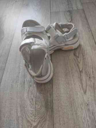 Босоножки Донецк