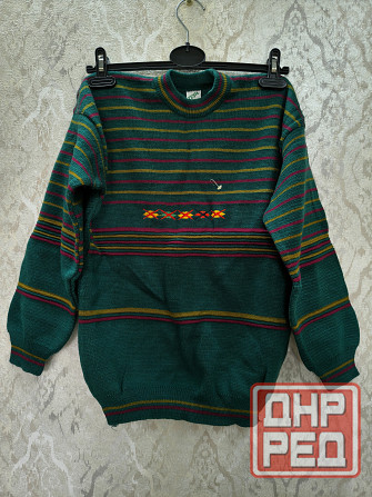 Детский свитер, кофты. р.30. Новые Донецк - изображение 1