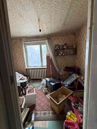 Продам 3 комнатную квартиру на Бирюзова Донецк