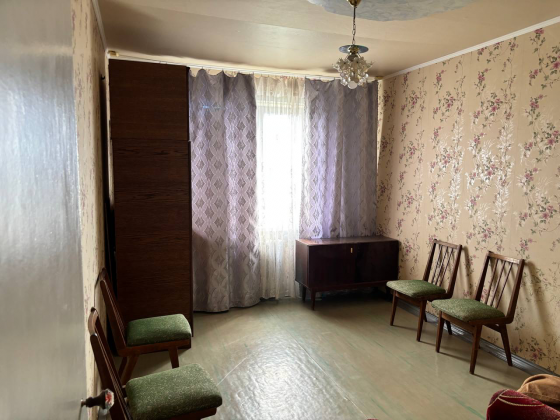 Продам 2 комнатную квартиру на Тихом Донецк