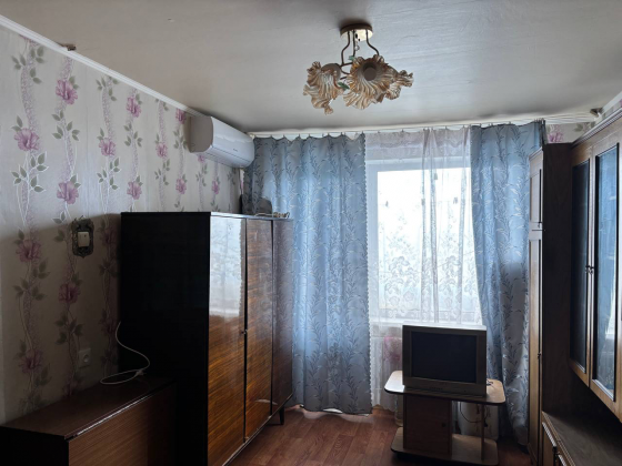 Продам 2 комнатную квартиру на Тихом Донецк