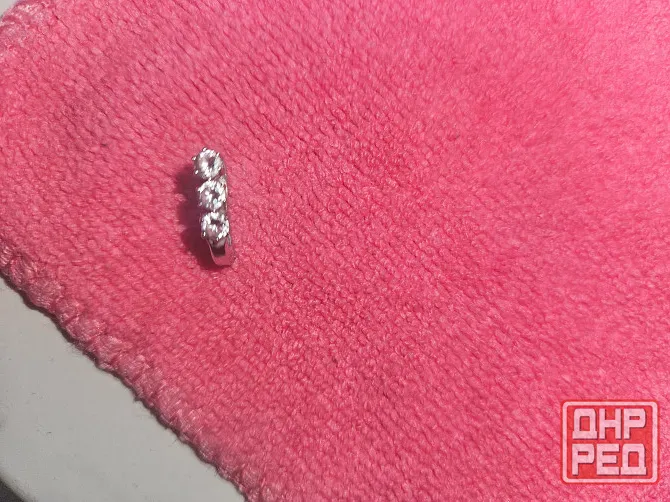Сережка из белого золота ( 1 шт) Донецк - изображение 2