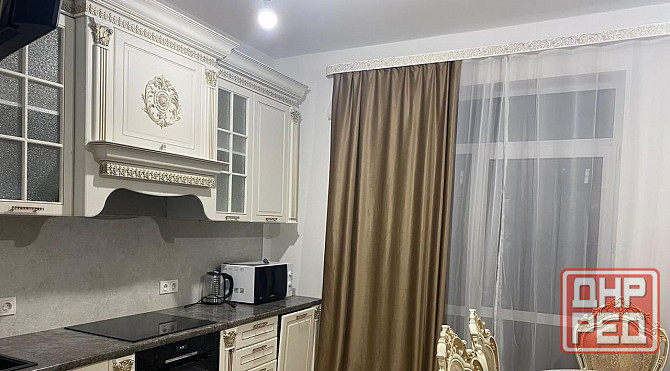 Сдаю двухкомнатную квартиру 56.0 м², Ворошиловский район, улица Постышева, Площадь Ленина, Самый цен Донецк - изображение 1