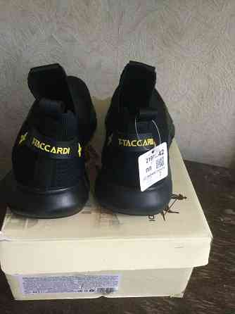 Кроссовки Донецк