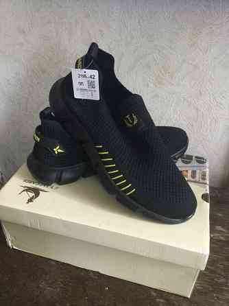 Кроссовки Донецк