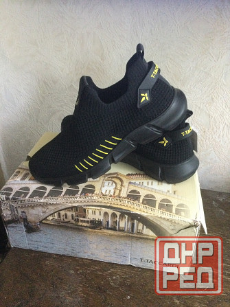Кроссовки Донецк - изображение 1