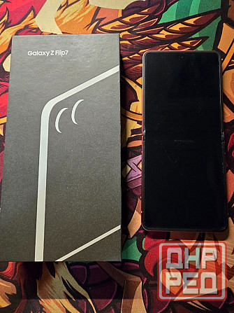 samsung galaxy z flip 7, 12/256 гб (с дефектом) Донецк - изображение 4