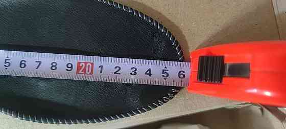 Продам замшевые осенние кроссовки 41 размера. Макеевка