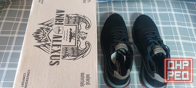 Продам замшевые осенние кроссовки 41 размера. Макеевка - изображение 5