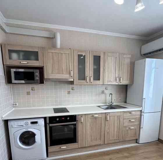 Ворошиловский район, улица Челюскинцев, 69, мвд, Грин Плаза Донецк