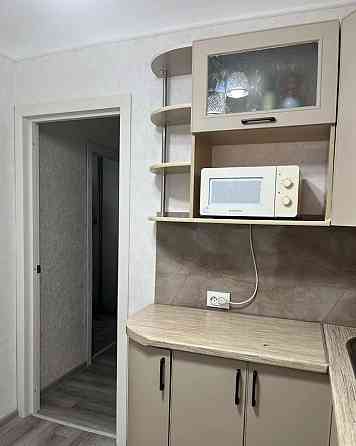 Сдаётся уютная двушка для комфортной семейной жизни. Мариуполь, Приморский район Мариуполь