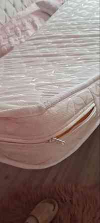 Матрас 80×190 (не ортопедический) + чехол непромокаемый отдам даром Донецк