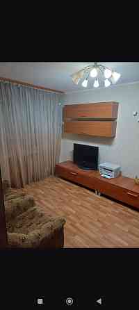 продам 2 к.кв. ленинский р.ионова соловки 4900 мил. р. Донецк