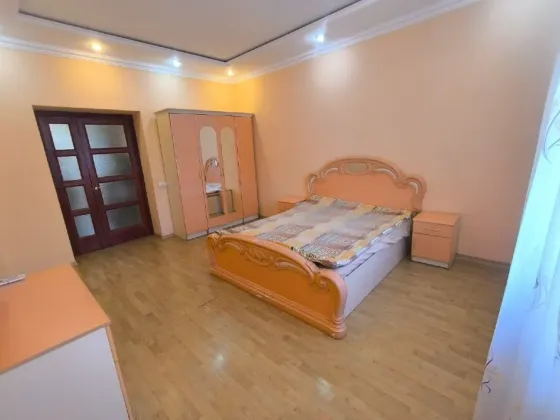Продажа 3х Комнатной кв.,Новострой 25 лет Ркка - Закрытая Территория ! Документы Готовы ! Донецк